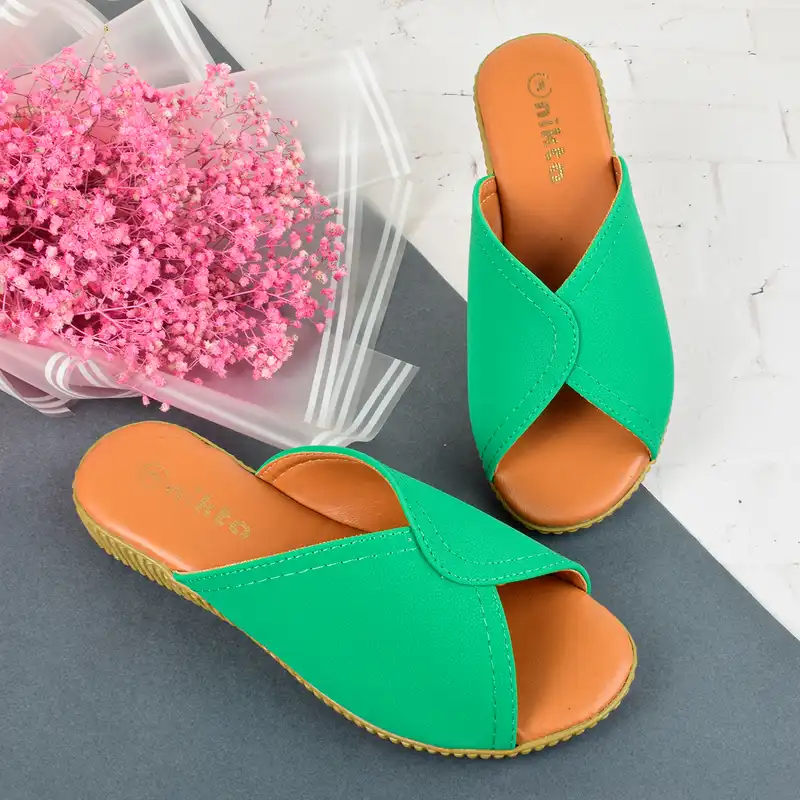 دمپایی زنانه نیکتا مدل ناگویامی GRN.4048