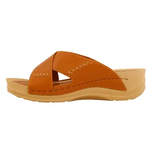 دمپایی زنانه پردیس مدل 2435