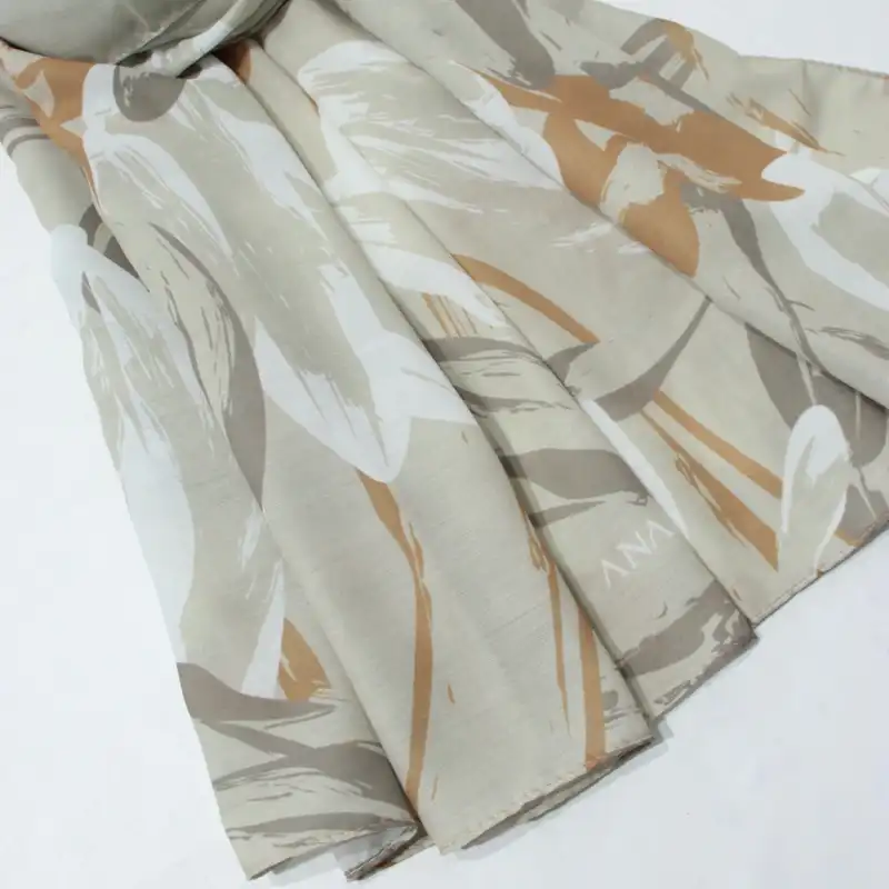 شال زنانه مدل نخی خنک طرح گل کد 4042