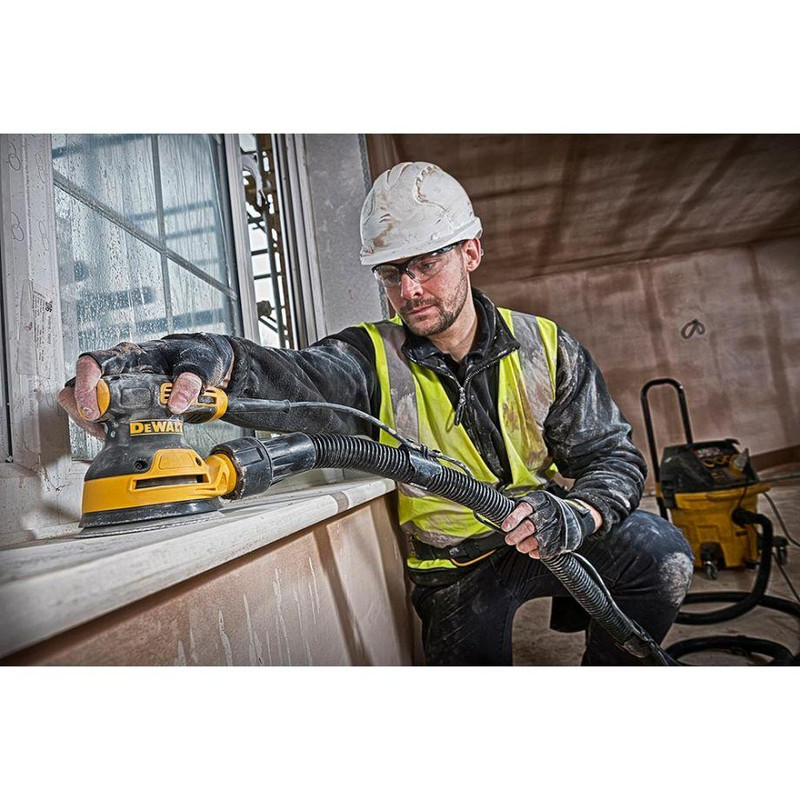 دستگاه سنباده زن گرد لرزان 125 میلی‌متری دیوالت مدل DWE6423