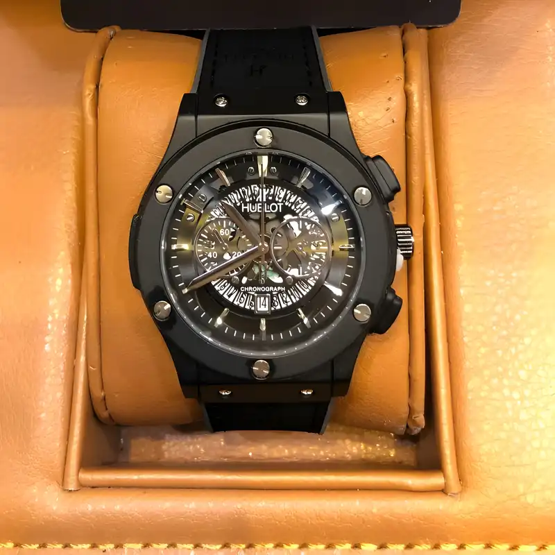 ساعت مچی عقربهای مردانه هابلوت مدل بیگ بنگ کد 3