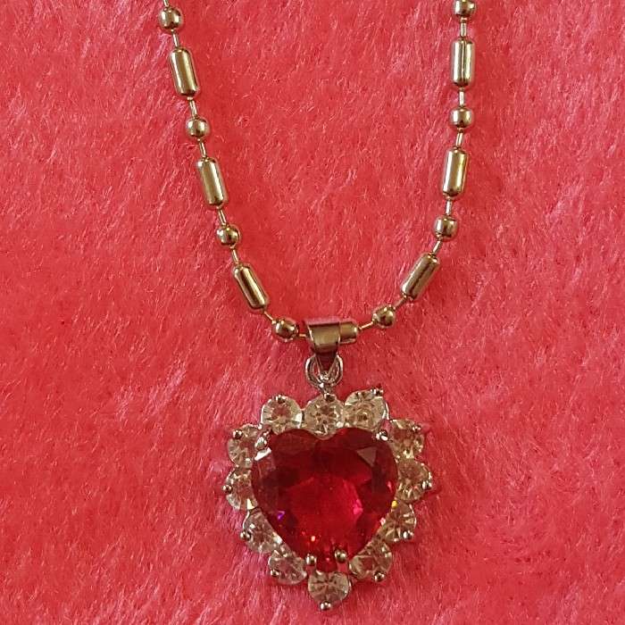 گردنبند دخترانه مدل قلب کد P700 گردنبند دخترانه مدل قلب کد P700