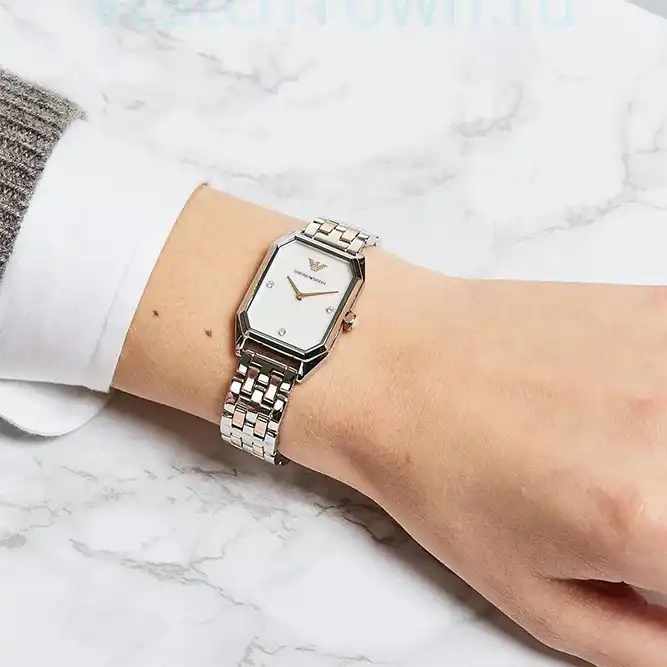 ساعت مچی عقربه ای زنانه امپریو آرمانی مدل AR11146