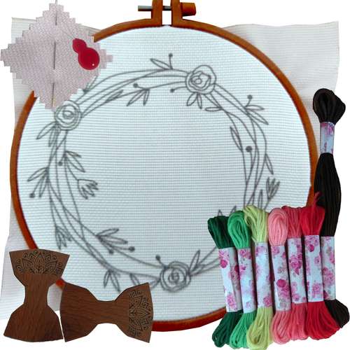 بسته گلدوزی طرح حلقه گل 7 مجموعه 13 عددی