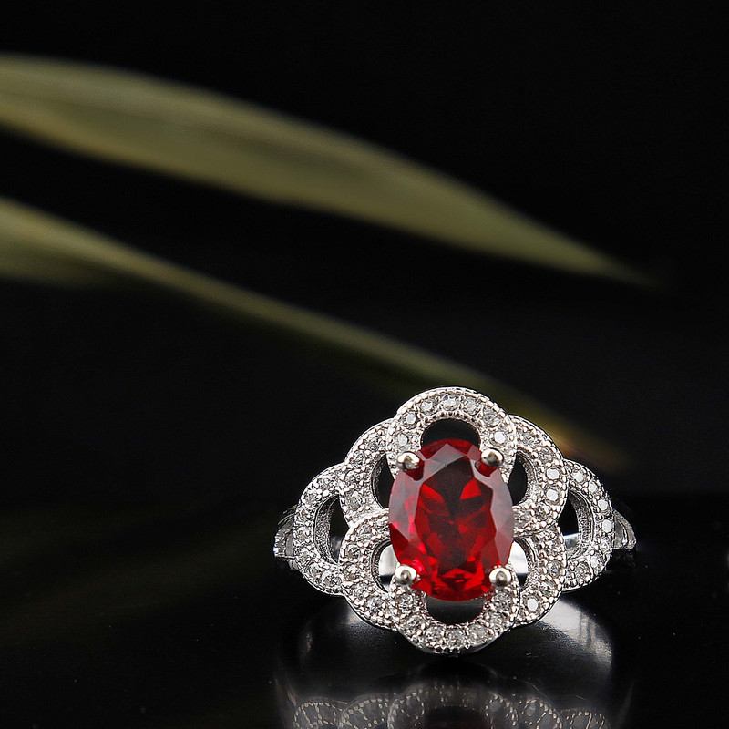 انگشتر نقره زنانه بازرگانی میلادی مدل سنگ کوارتز نگین برلیان بدون ریزش ابکاری رادیوم کد AWR_1549