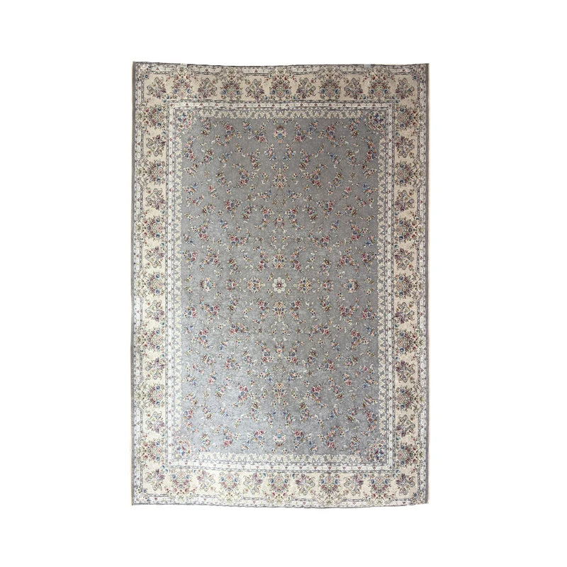 فرش ماشینی 1200 شانه زمینه طوسی حاشیه کرم مدل F-6000