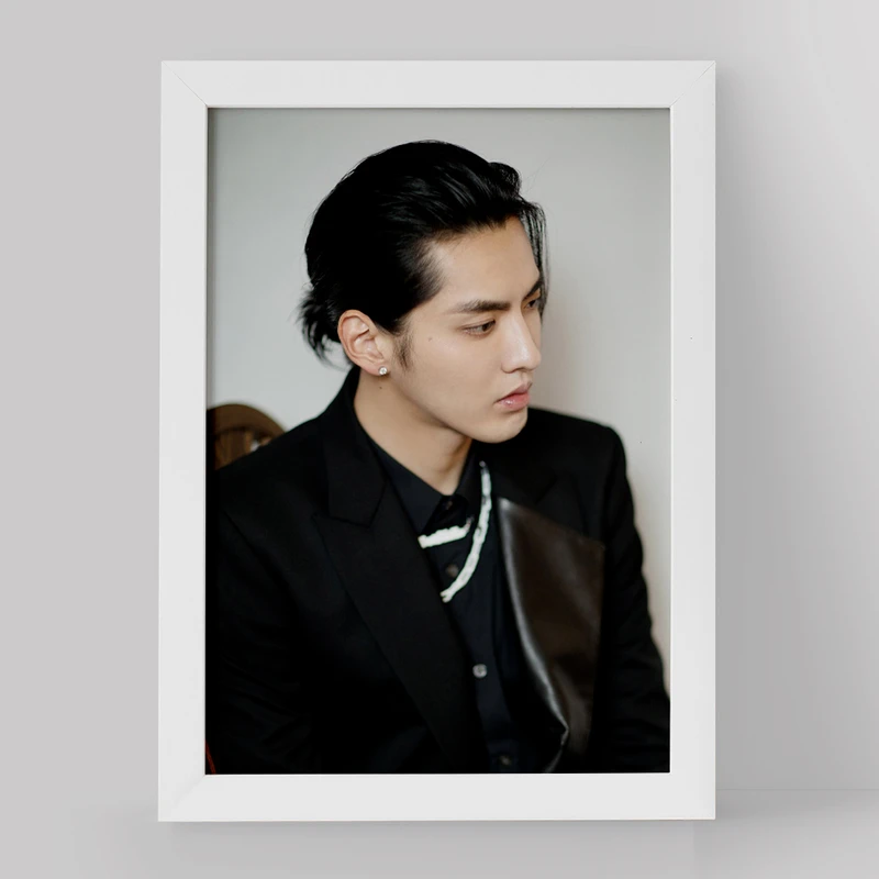 تابلو خندالو مدل کریس وو گروه اکسو EXO کد 13431