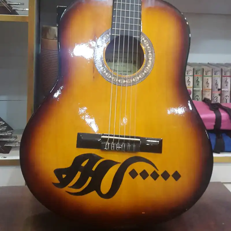 گیتار فرد مدل هیچ کد ۹۹