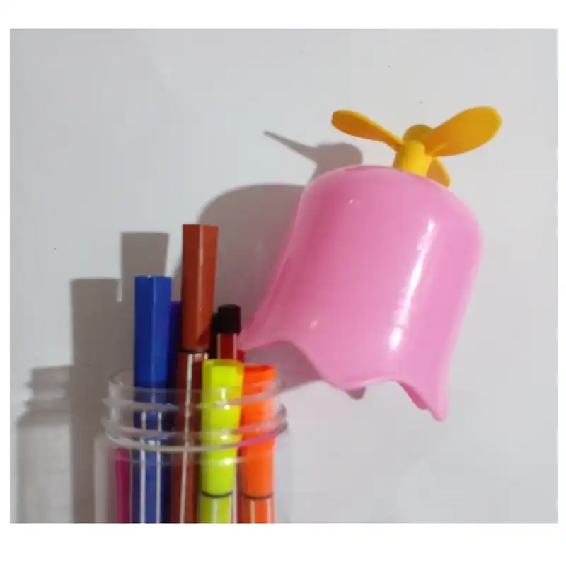 ماژیک رنگ آمیزی مدل پنکه ای کد P55 بسته 12 عددی