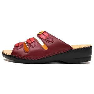 دمپایی زنانه آداک مدل خارپاشنه 106 رنگ زرشکی