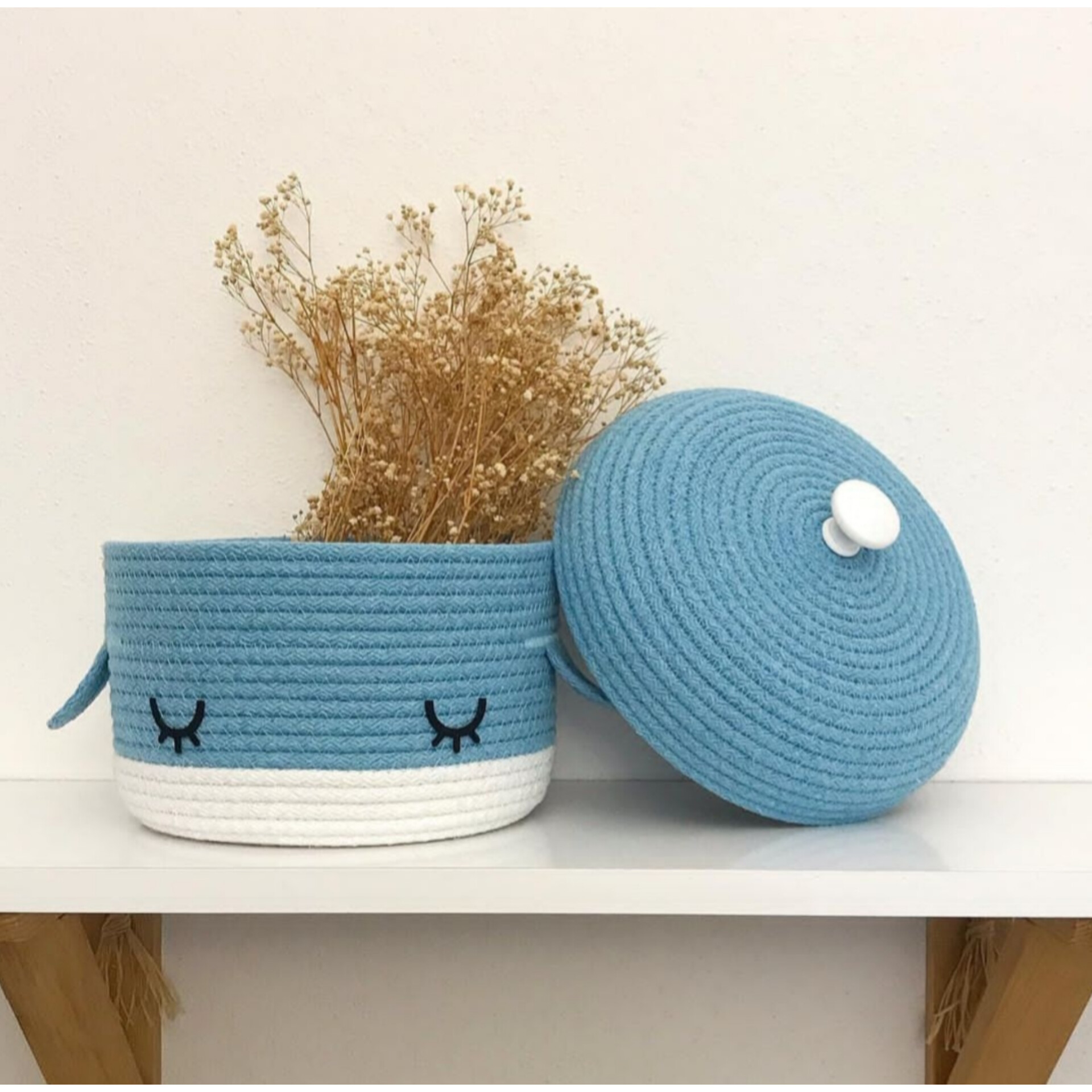 سبد وسایل کودک مدل دلفین