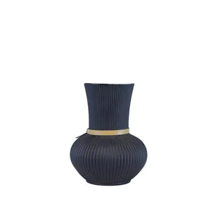 گلدان مدل 07