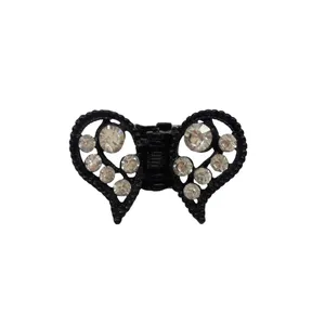 گیره روسری طرح پروانه کد 130018