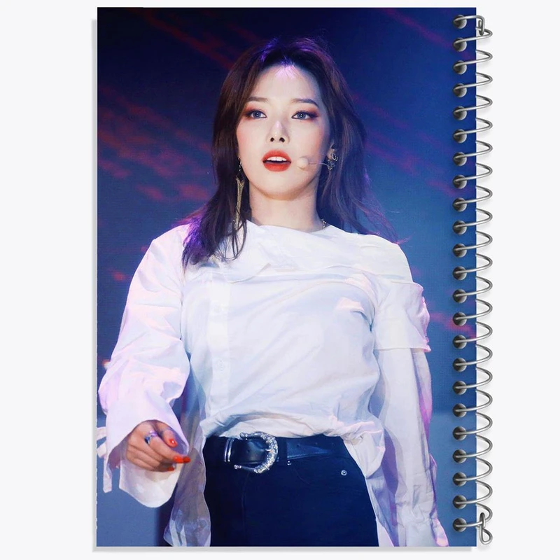 دفتر نقاشی 50 برگ خندالو مدل سومین گروه کارد KARD کد 12396