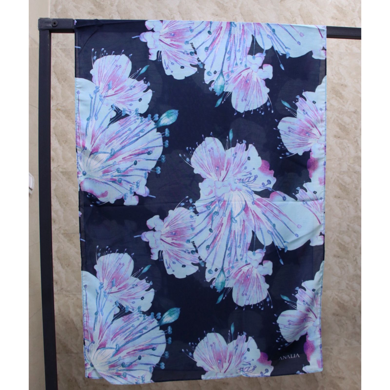 شال زنانه مدل نخی خنک گلدن کد ana-3052 -  - 17