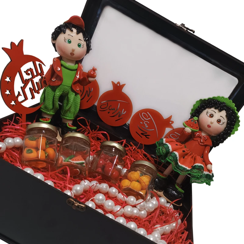 عکس شماره 2 : جعبه هدیه مدل شب یلدا کد b97 مجموعه 12 عددی