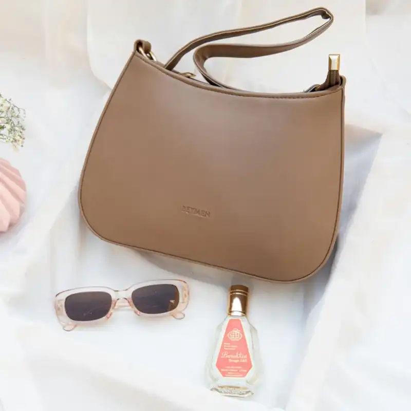 کیف رودوشی زنانه مدل تاوا