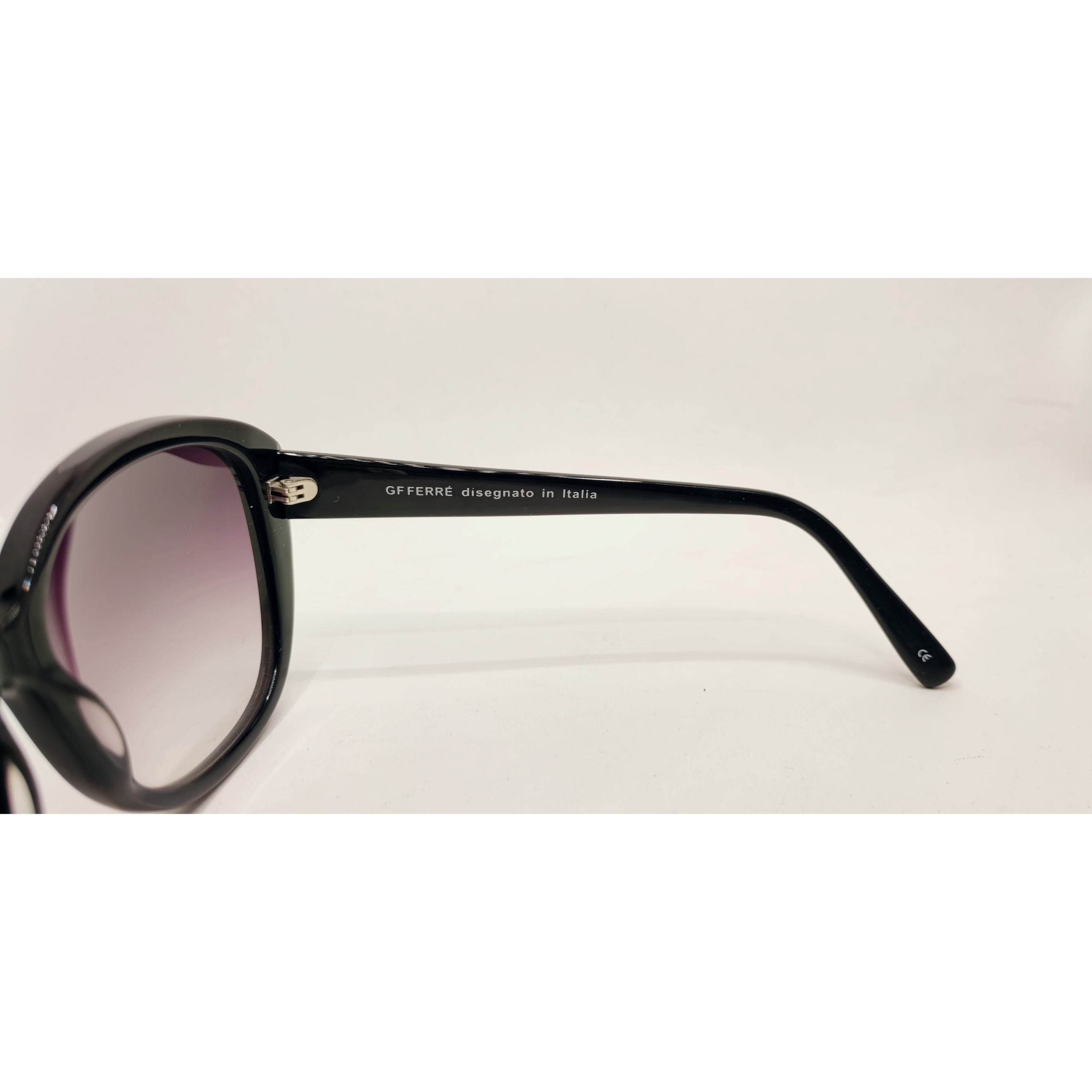  عینک آفتابی زنانه جی اف فره مدل GFF 1003 -  - 5