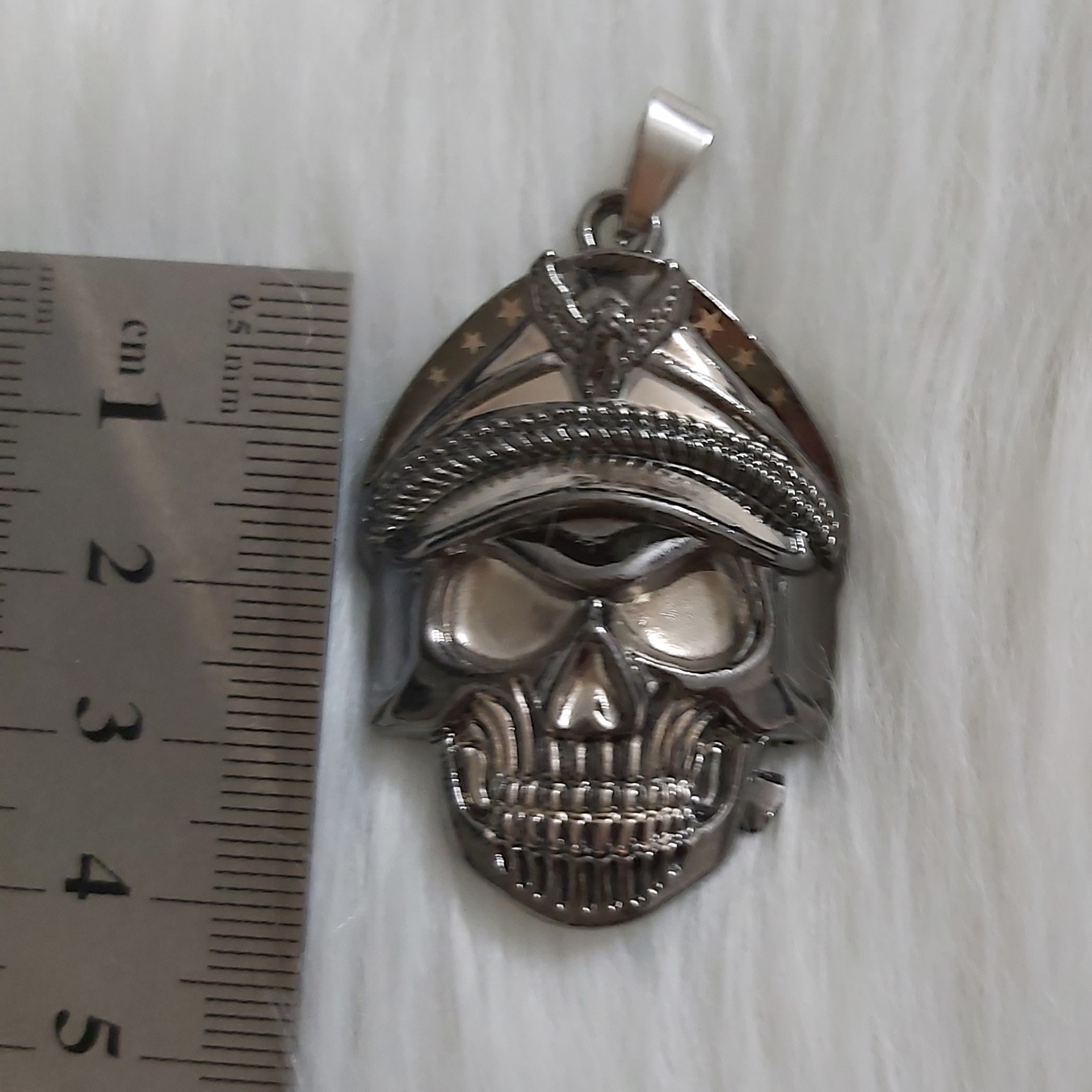 آویز گردنبند مدل اسکلت کد Skel111 آویز گردنبند مدل اسکلت کد Skel111