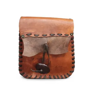 کیف رو دوشی چرمی مدل هکتور کد F4