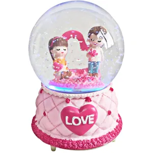 گوی موزیکال مدل Love P103