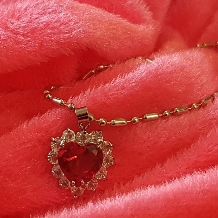 گردنبند دخترانه مدل قلب کد P700 گردنبند دخترانه مدل قلب کد P700