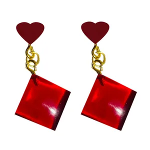 گوشواره دست دوز زنانه مدل قلب طرح لوزی