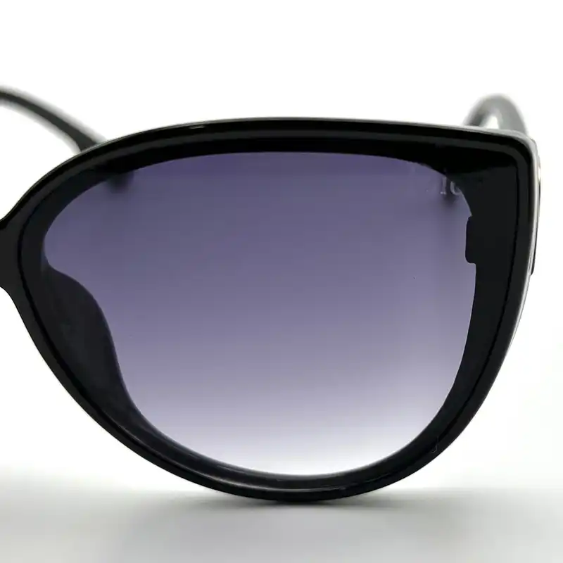 عینک آفتابی مدل Di 5823