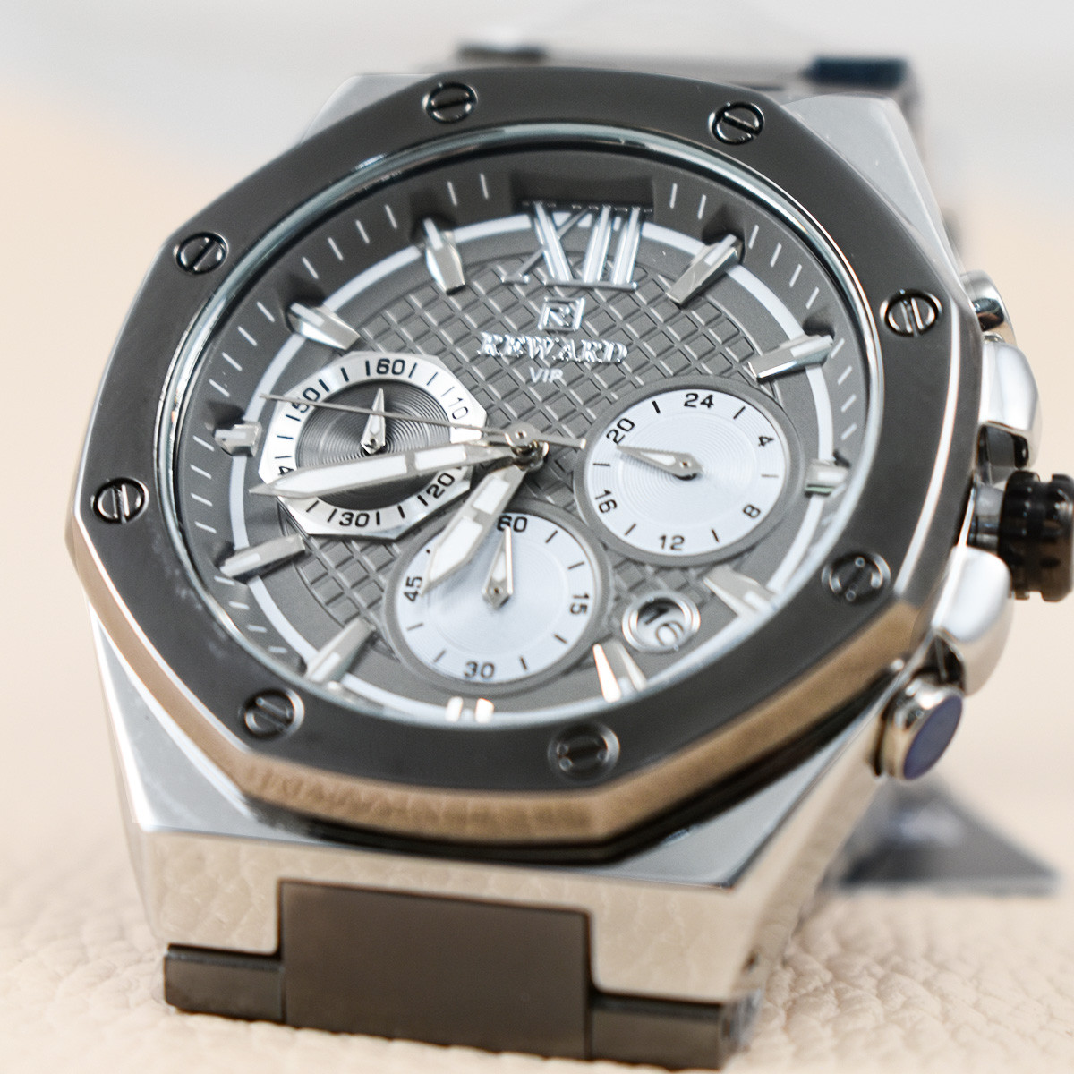 ساعت مچی عقربه‌ای مردانه ریوارد مدل 81137m