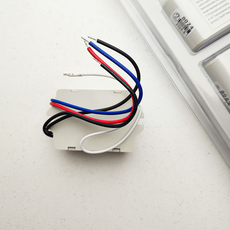 ریموت کنترل ام تی مدل 8 کانال گیرنده مجزا