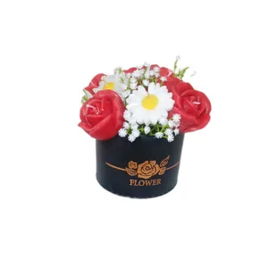 شمع دست ساز مدل شمع باکس گل رز