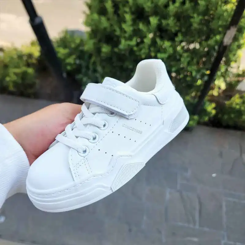 کفش مخصوص پیاده روی مدل VaQ-WhiQ-130001