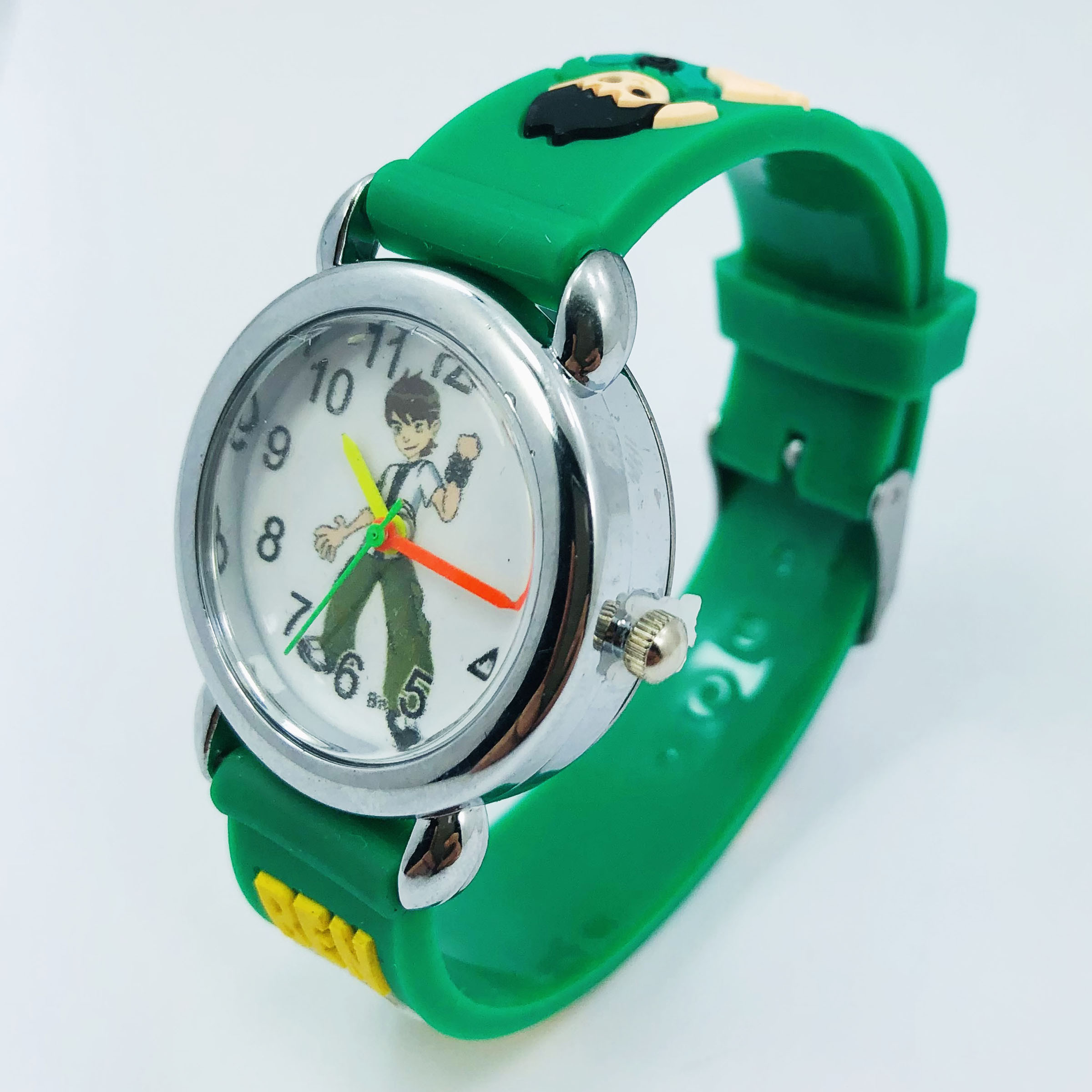 ساعت  مچی عقربه ای پسرانه مدل BEN10