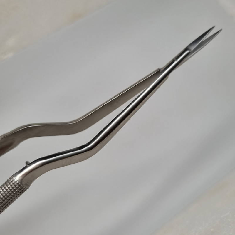 قیچی جراحی هیرا فرا طب مدل یاشارگیل بایونت