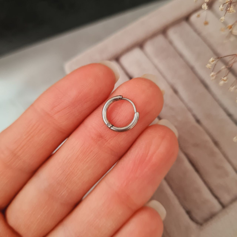 پیرسینگ گوش مدل حلقه ساده کد 07 پیرسینگ گوش مدل حلقه ساده کد 07