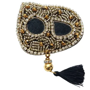 سنجاق سینه زنانه مدل ه