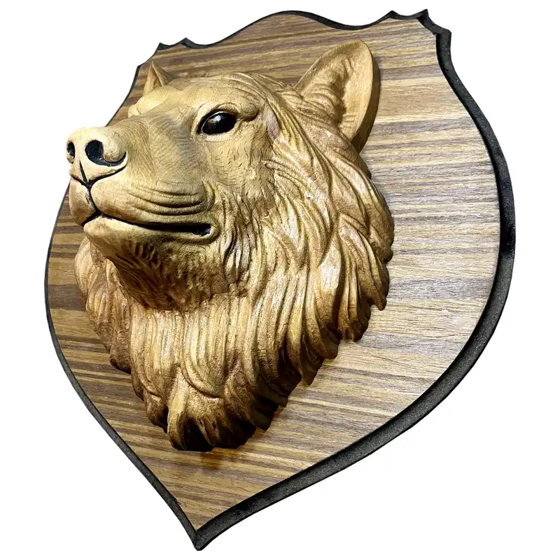 دیوار کوب چوبی مدل افرا طرح شیر