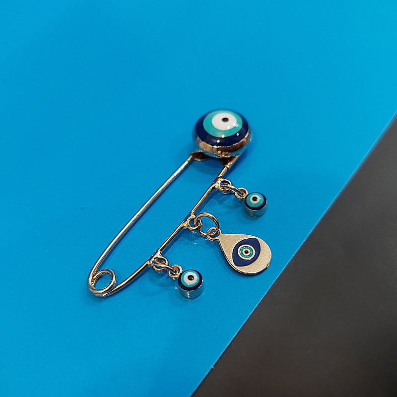 سنجاق سینه دخترانه مدل چشم نظر G1096 سنجاق سینه دخترانه مدل چشم نظر G1096