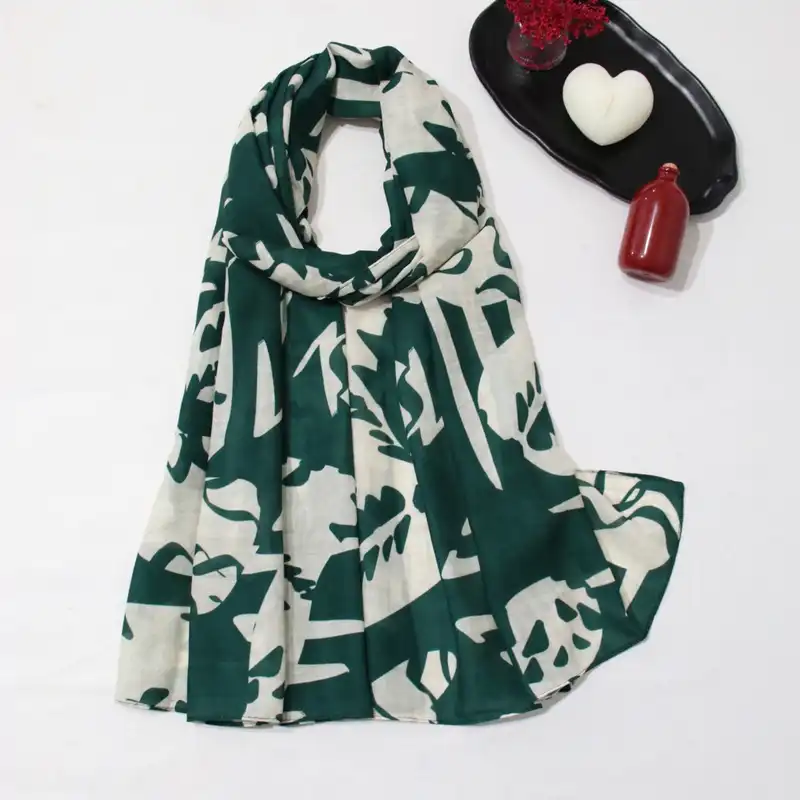 شال زنانه مدل نخی تابستانه چاپی فانتزی محبوب کد ana-4082