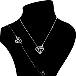 نیم ست نقره زنانه بهارگالری طرح الماس مدل Luxury Diamond