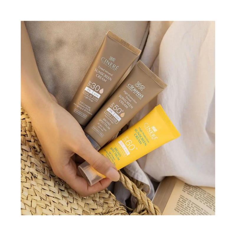 کرم ضد آفتاب رنگی سینره مدل SPF30 مناسب انواع پوست حجم 50 میلی لیتر کرم ضد آفتاب رنگی سینره مدل SPF30 مناسب انواع پوست حجم 50 میلی لیتر