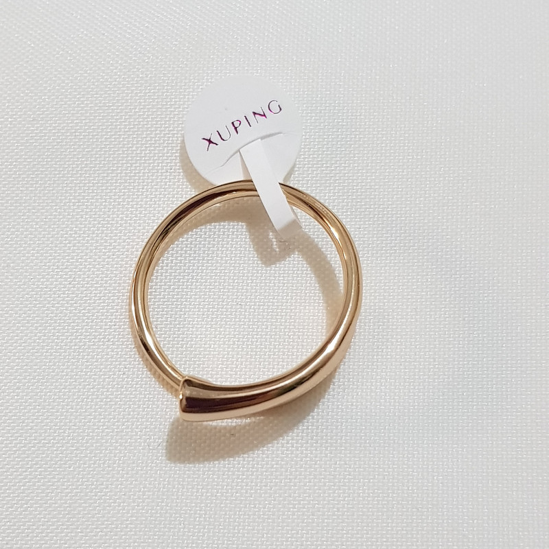 انگشتر زنانه ژوپینگ مدل پیچی تک نگین 441