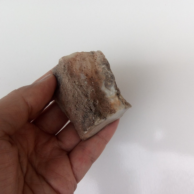 سنگ راف عقیق کد RS1276