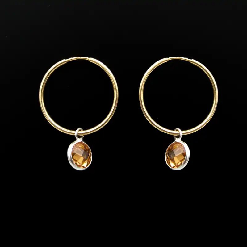 گوشواره طلا 18 عیار زنانه مانچو مدل efgs044