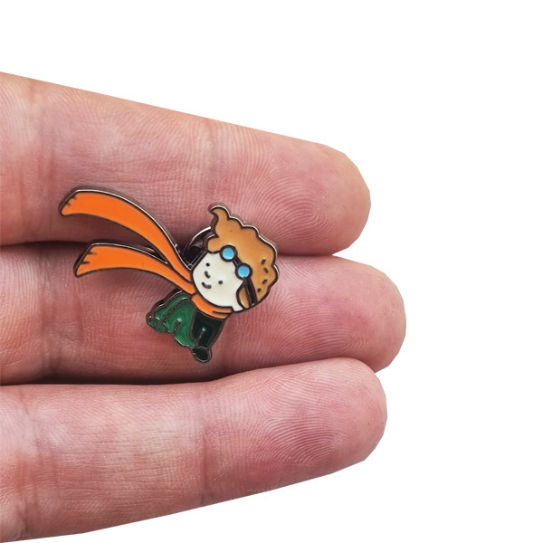 گل سینه دخترانه مدل شازده کوچولو