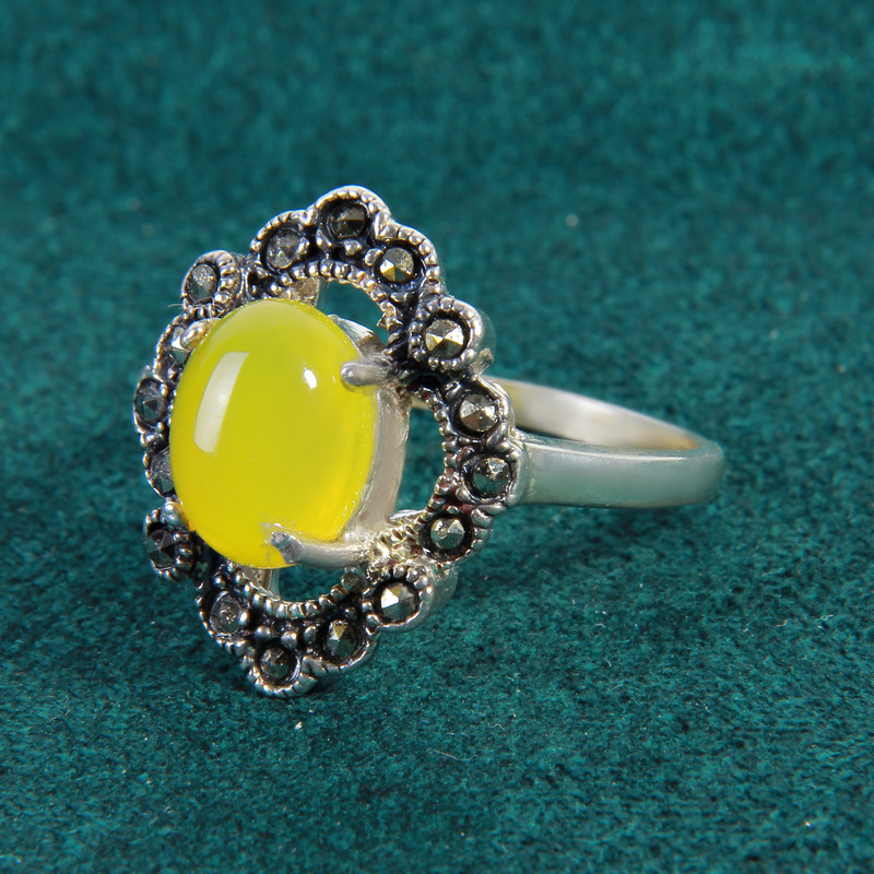 انگشتر نقره زنانه بازرگانی میلادی مدل شرف الشمس کد AW_268 انگشتر نقره زنانه بازرگانی میلادی مدل شرف الشمس کد AW_268