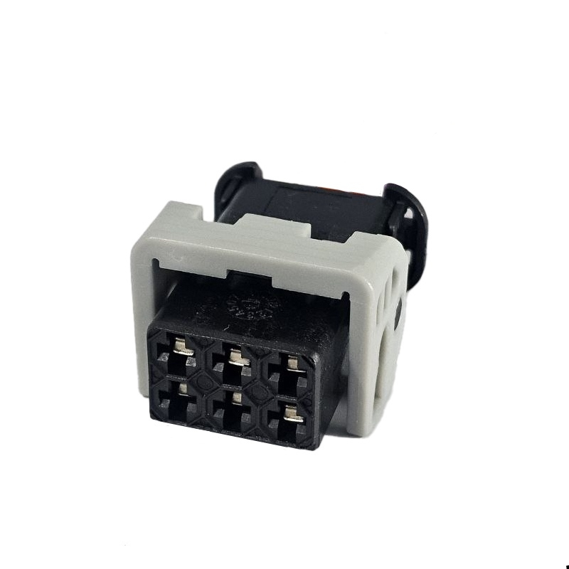 سوکت اکسیژن کد 132 مناسب برای سمند سورن