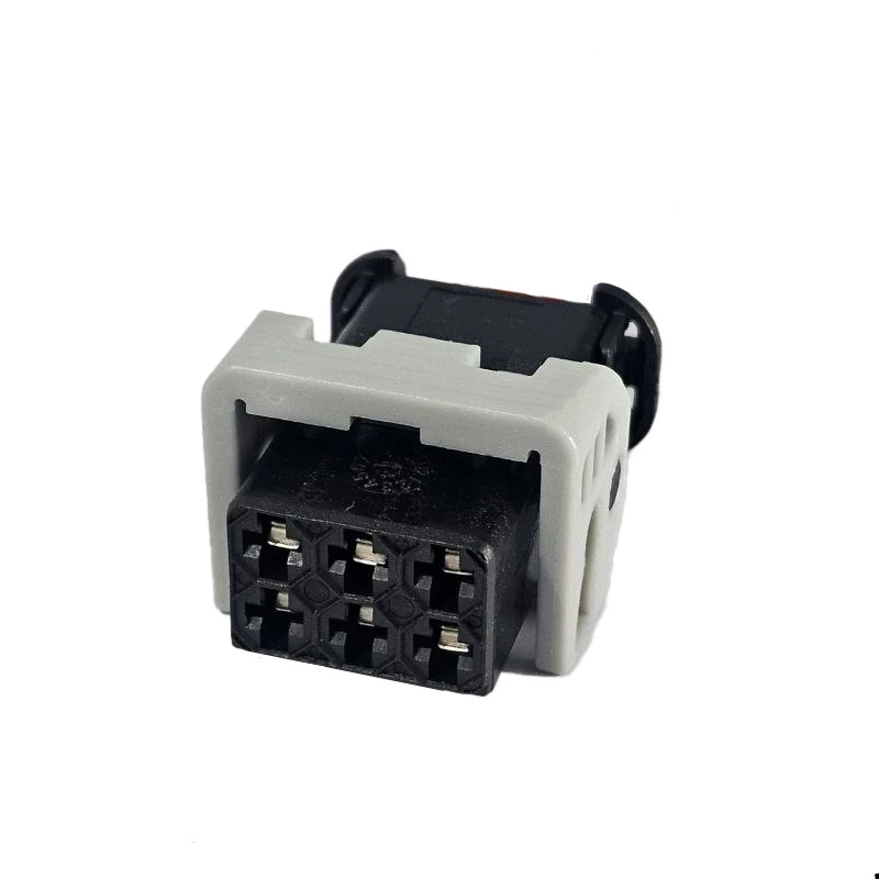 سوکت اکسیژن کد 132 مناسب برای سمند سورن