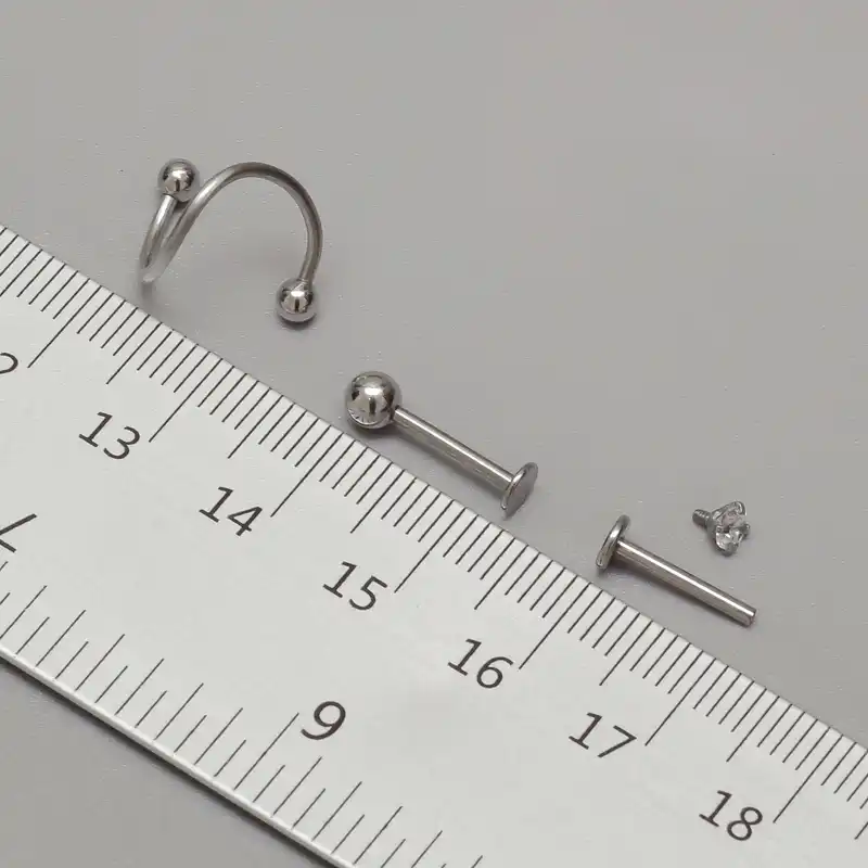 پیرسینگ لب زنانه پایتخت مدل PS603_A مجموعه سه عددی