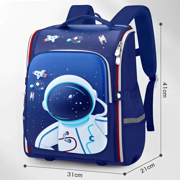 کوله پشتی مدل فضایی